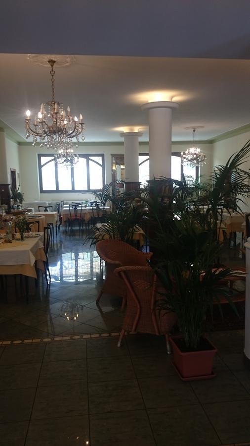 Hotel Pescetto Albenga Exterior foto